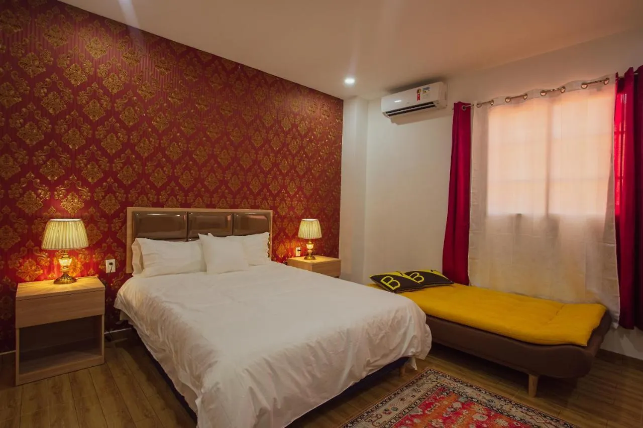 Aparthotel July Lower Prince's Quarter